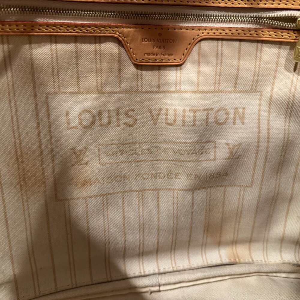 Louis Vuitton Neverfull Damier Azur MM Tote Bag - Picture 5 of 11